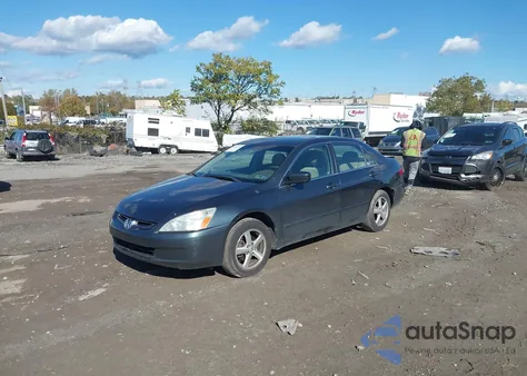 2005 Honda Accord 2.4 Ex from USA, damaged, VIN 1HGCM56725A107685